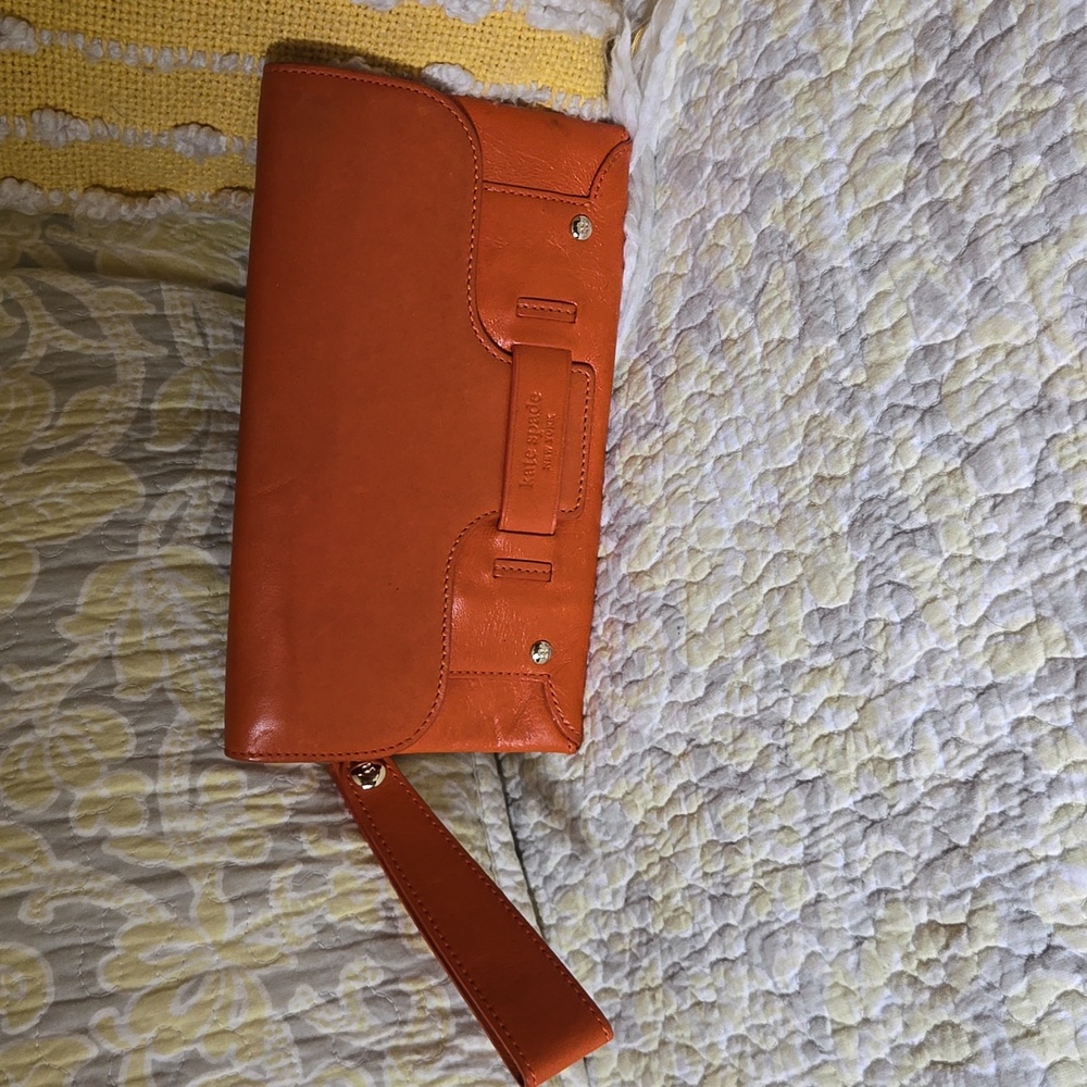 Kate Spade leather wristlet